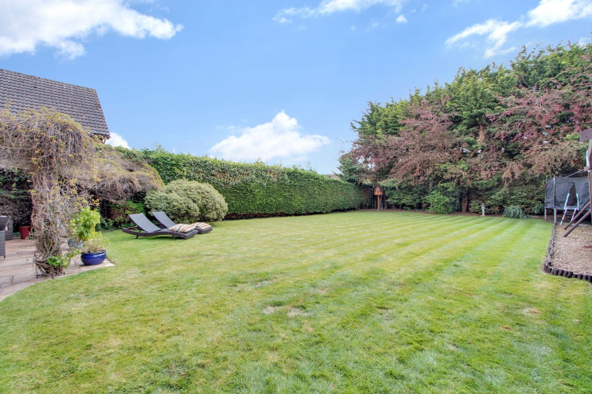 18 Hungate Road, Emneth, PE14