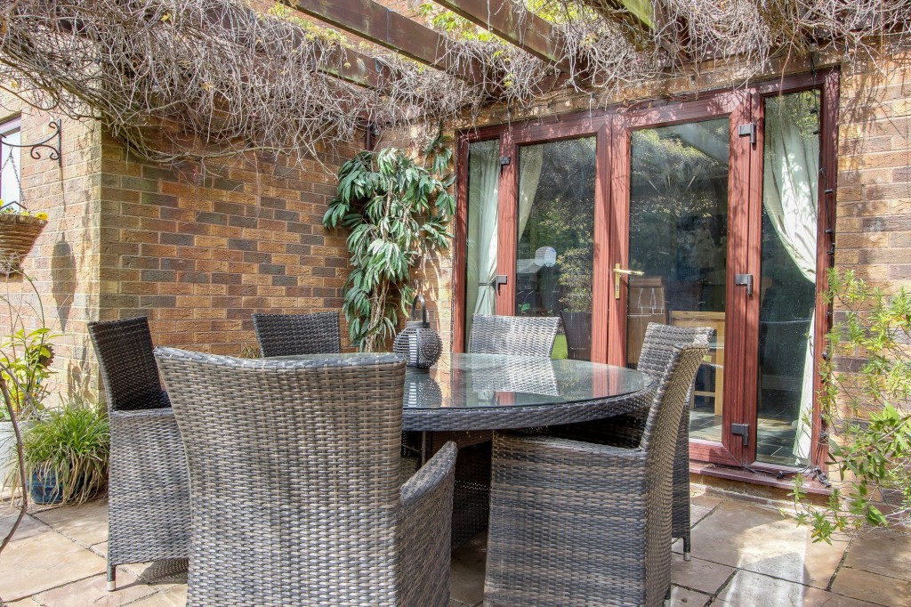 18 Hungate Road, Emneth, PE14