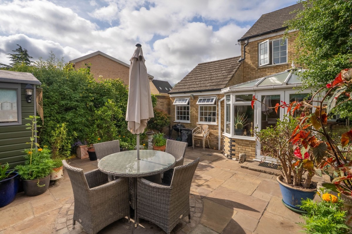 Covent Garden, Willingham, CB24