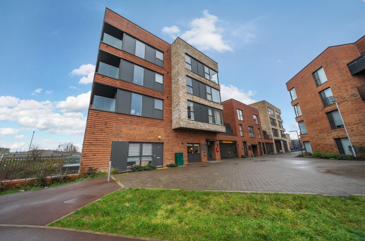 Poulter Walk, Trumpington, CB2