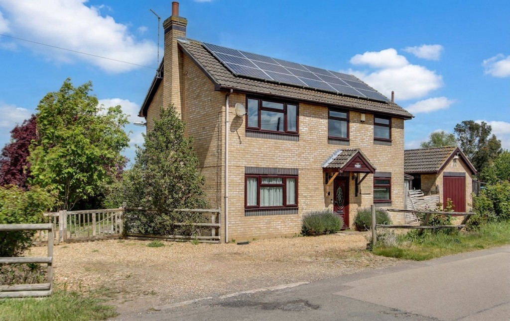 Mill Road, Murrow, PE13