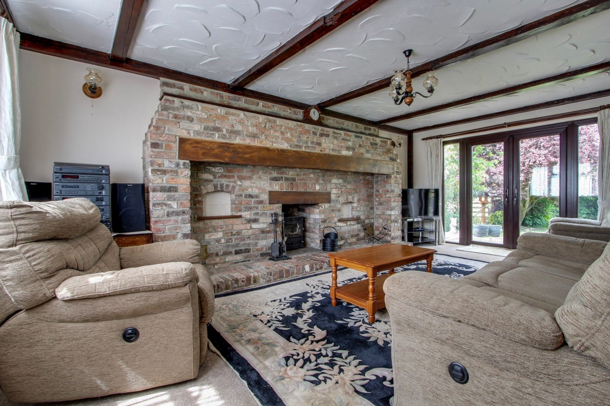 Mill Road, Murrow, PE13