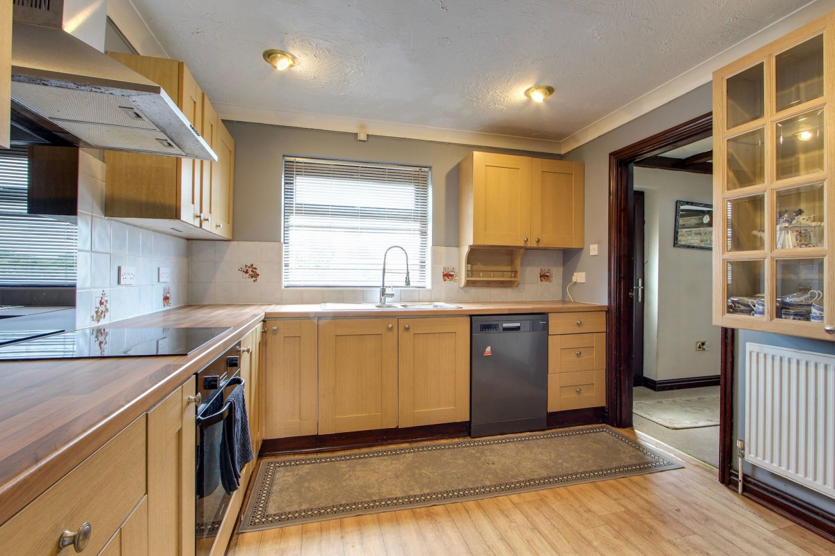 Mill Road, Murrow, PE13