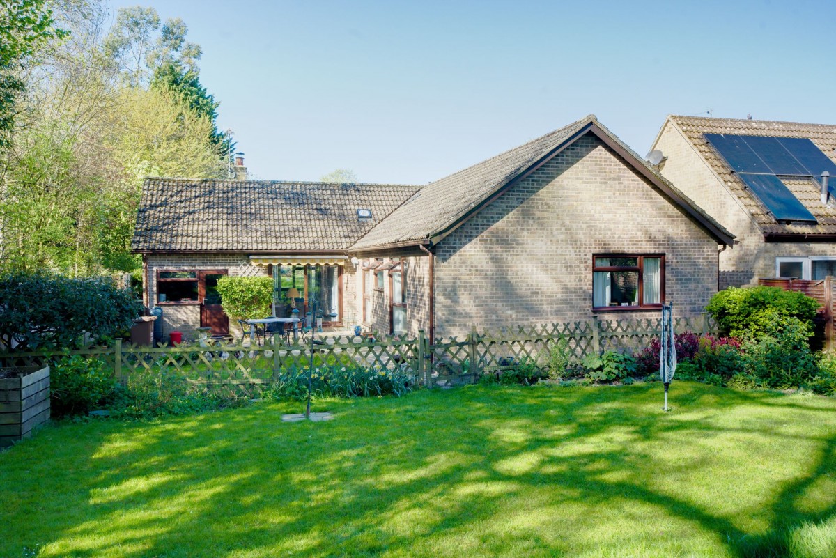 Mill Close, Exning, CB8