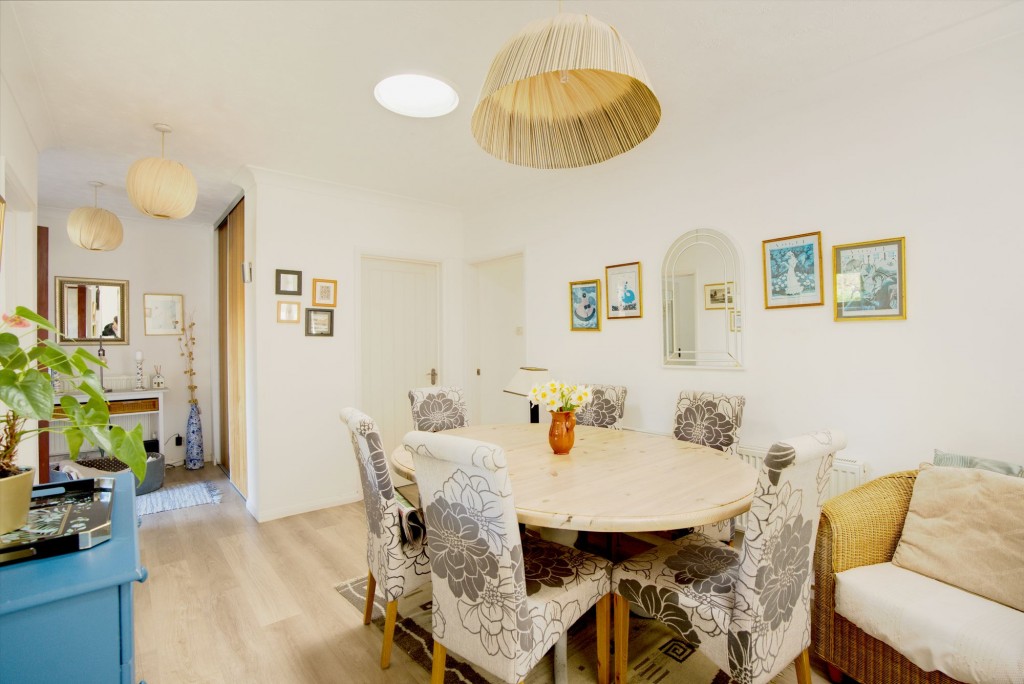 Mill Close, Exning, CB8