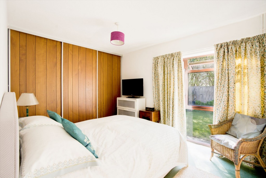 Mill Close, Exning, CB8