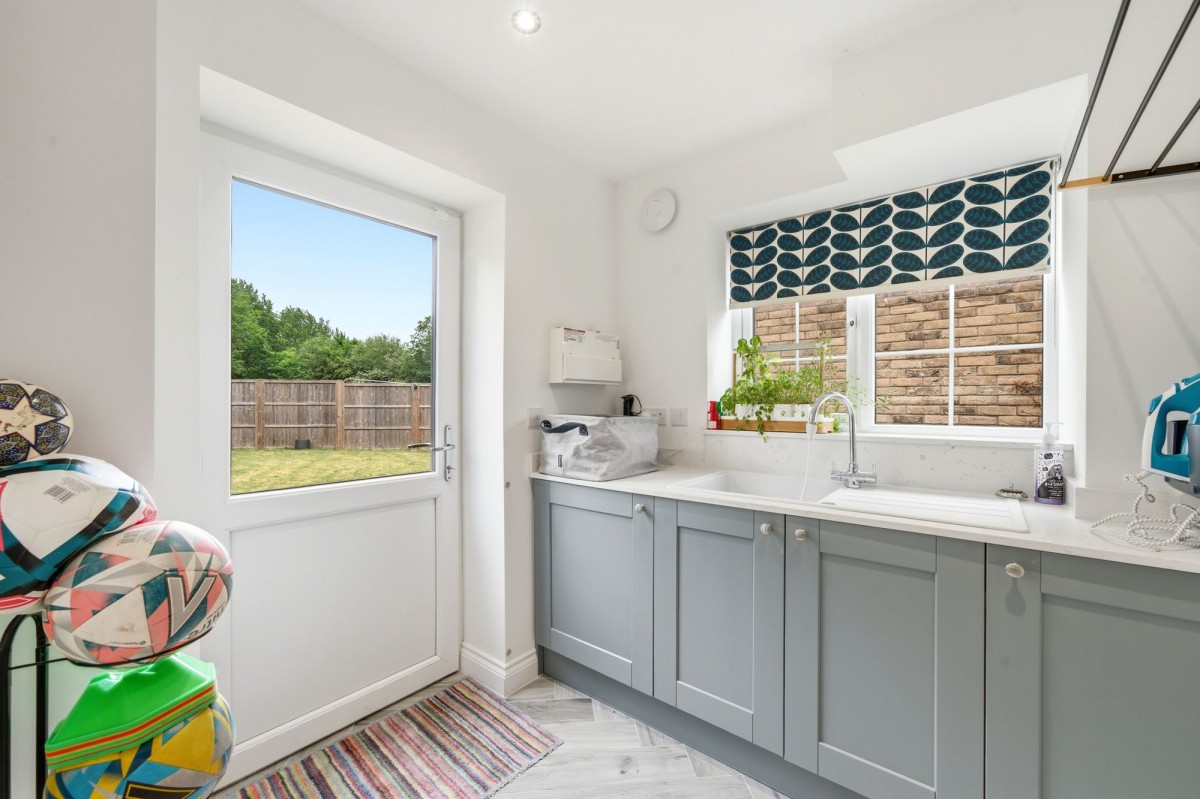 Grannys End Road, Witchford, CB6