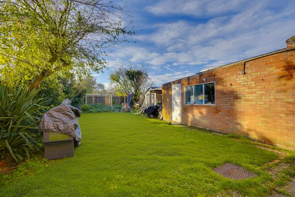 Whitegates, Newmarket, CB8