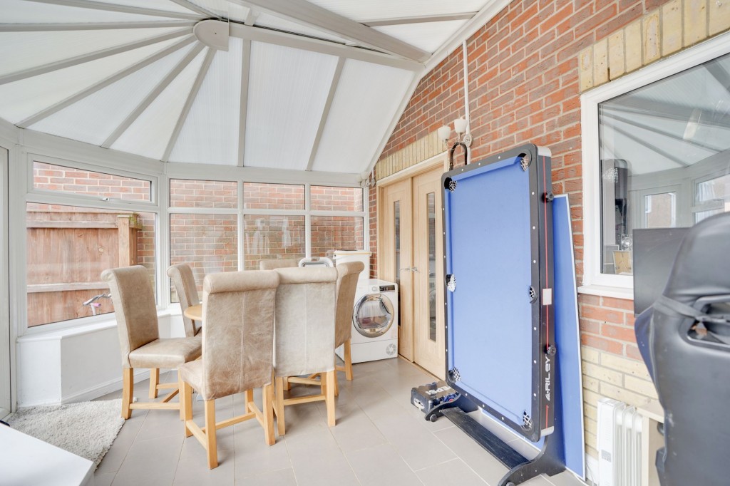 Macpherson Robertson Way, Mildenhall, IP28