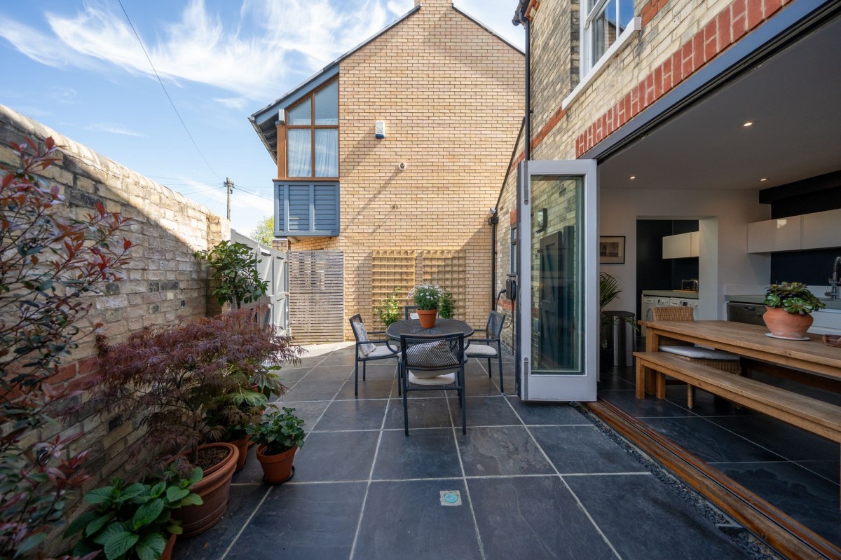 Alpha Road, Cambridge, CB4