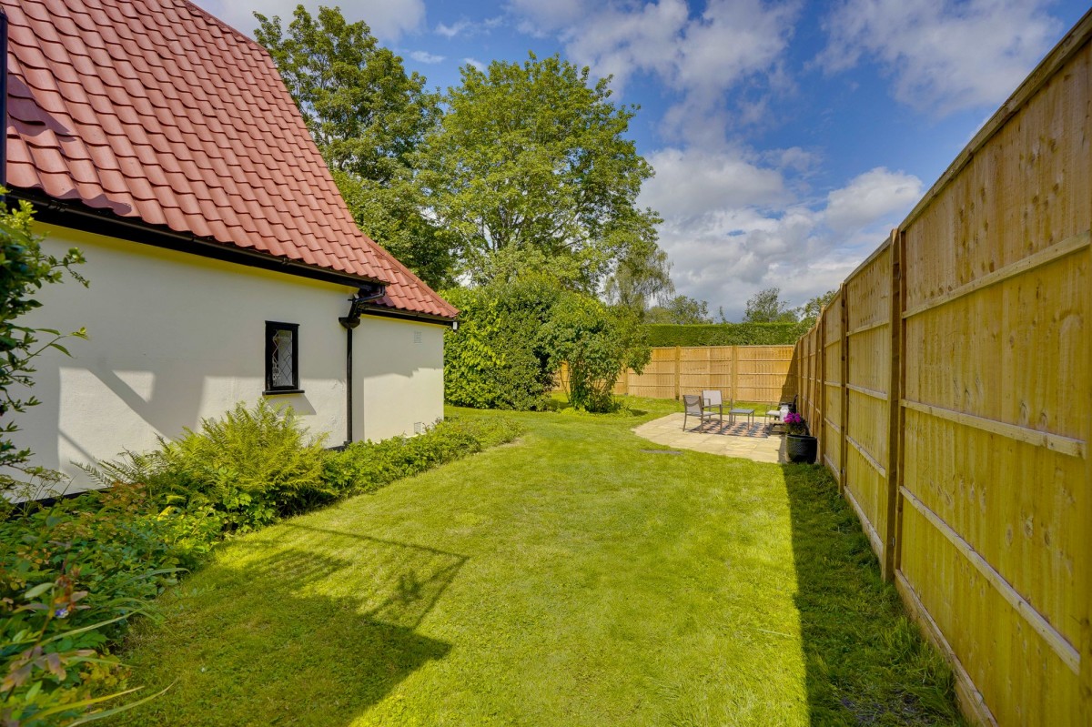 Ditton Green, Woodditton, CB8