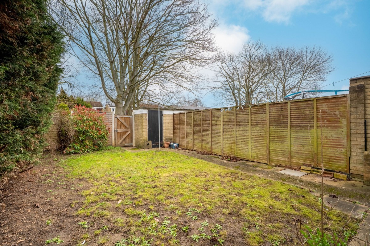 Whitfield Close, Cambridge, CB4