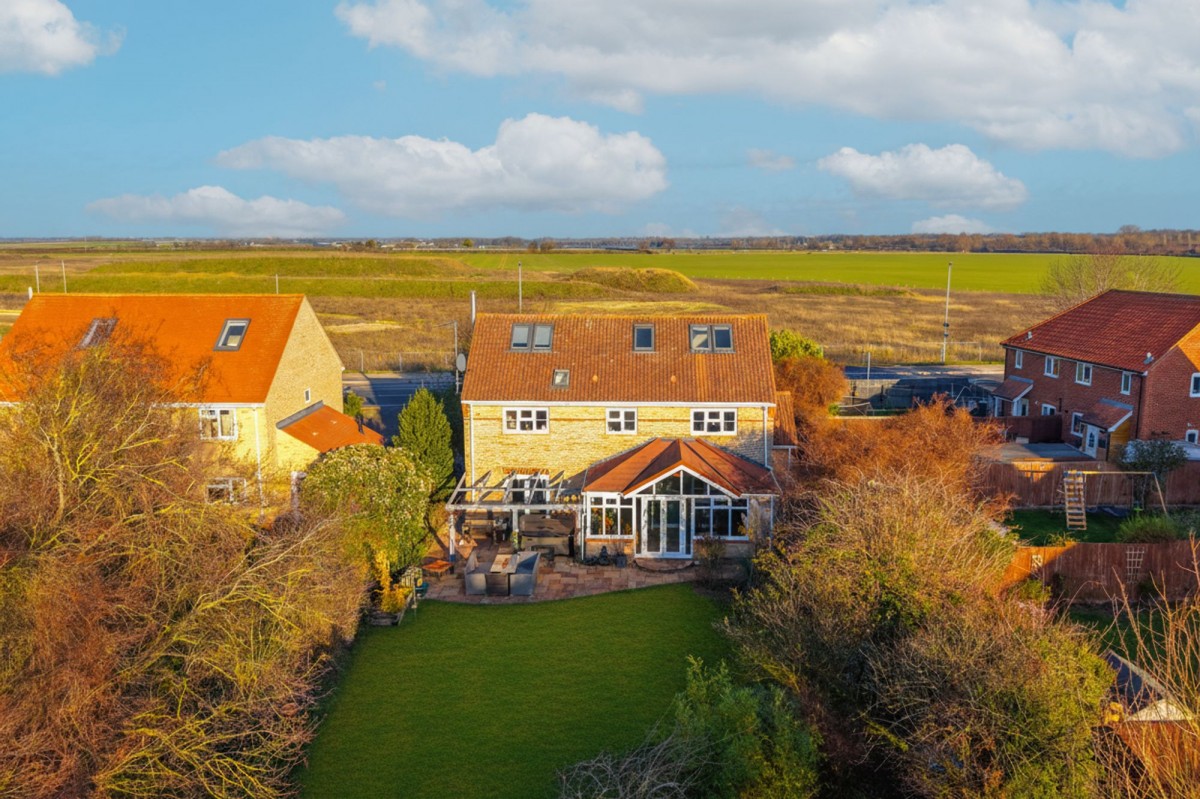 Newmarket Road, Burwell, CB25