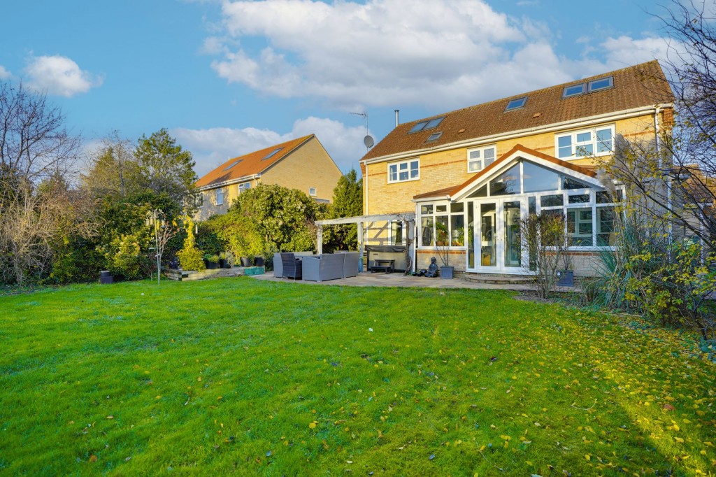 Newmarket Road, Burwell, CB25