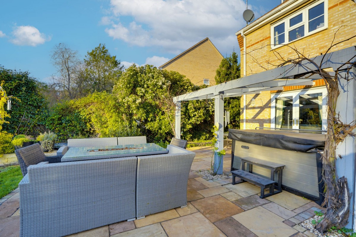 Newmarket Road, Burwell, CB25