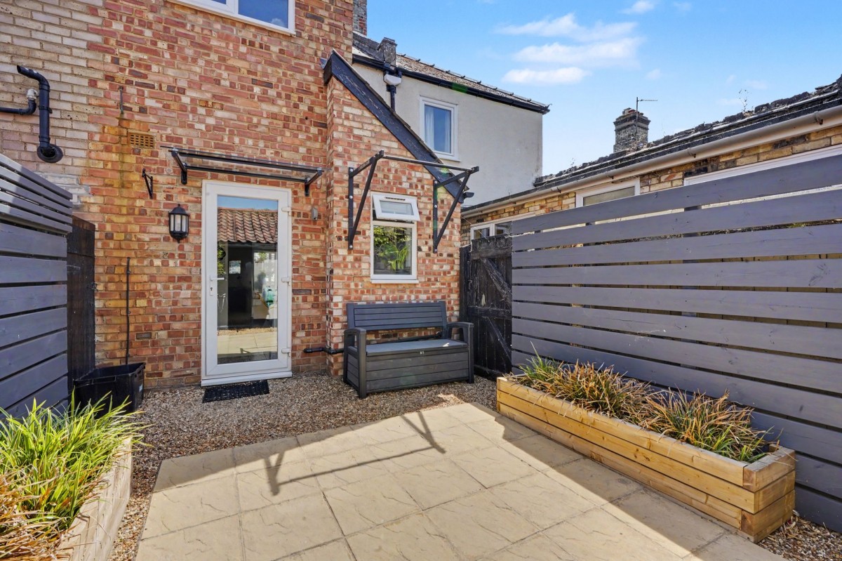 Field Terrace Road, Newmarket, CB8