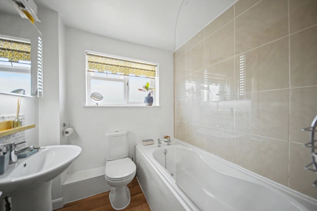 Field Terrace Road, Newmarket, CB8