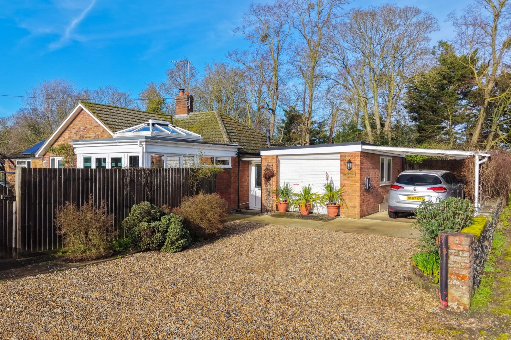 Bury Road, Kentford, CB8