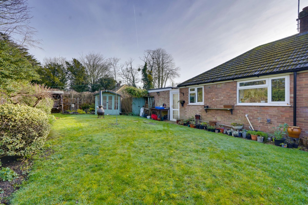 Bury Road, Kentford, CB8