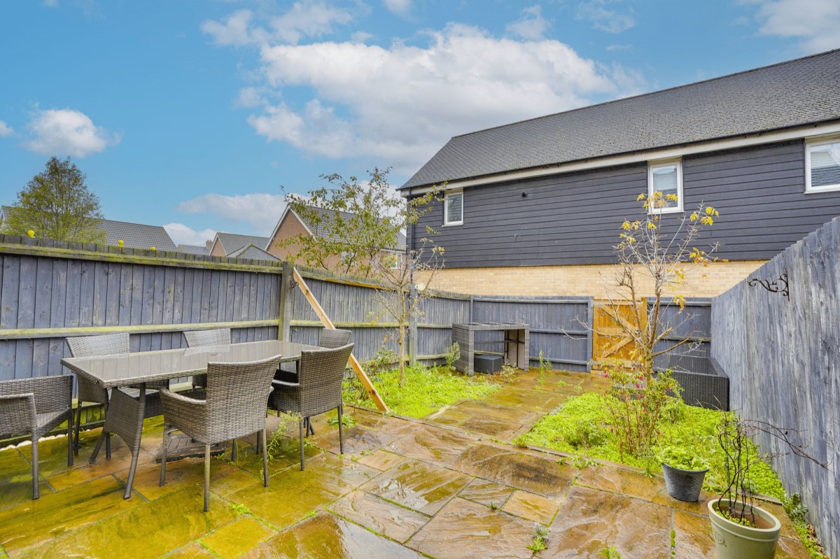 Wintergreen Road, Red Lodge, IP28