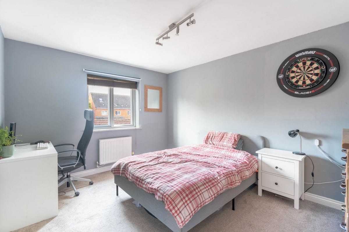 Collingwood Drive, Longstanton, CB24