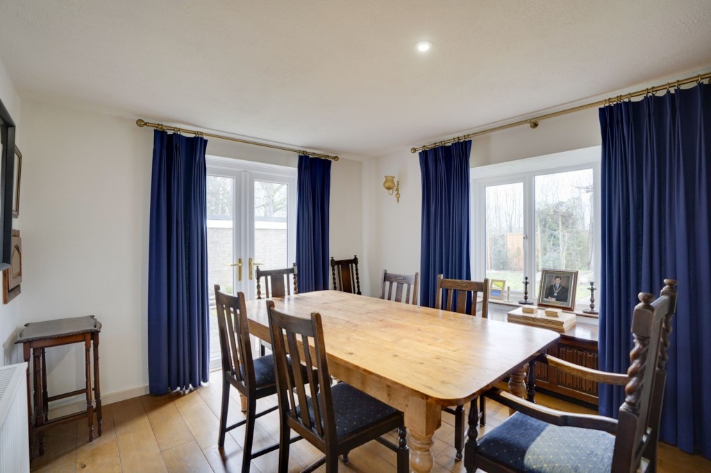 Churchill Avenue, Newmarket, CB8