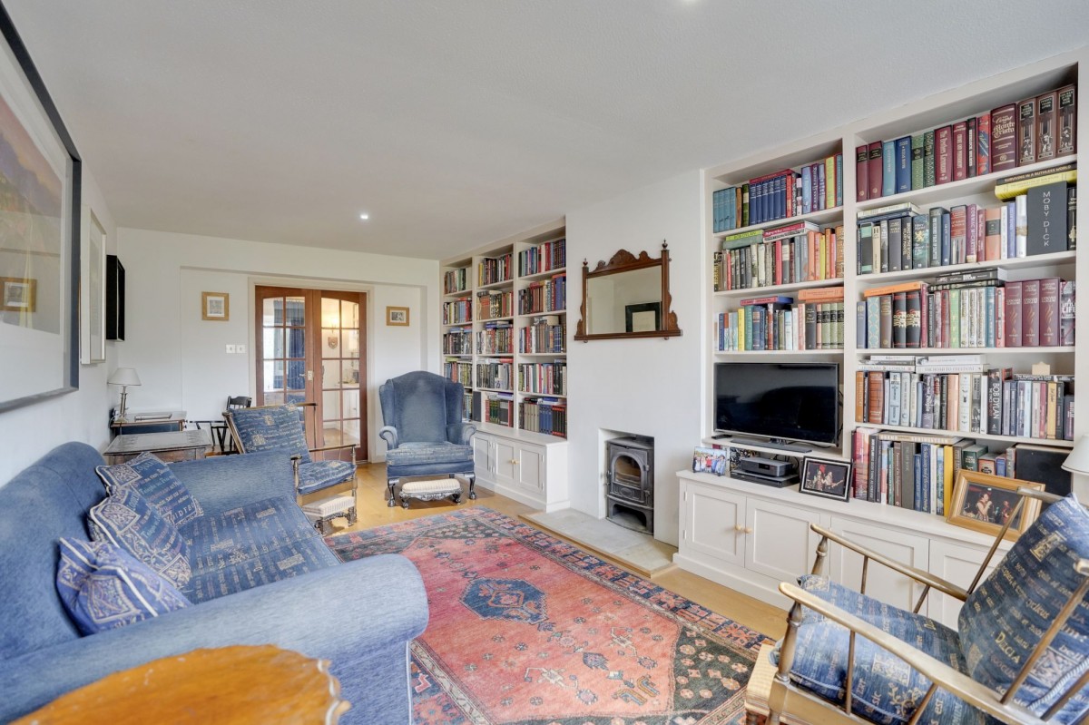 Churchill Avenue, Newmarket, CB8