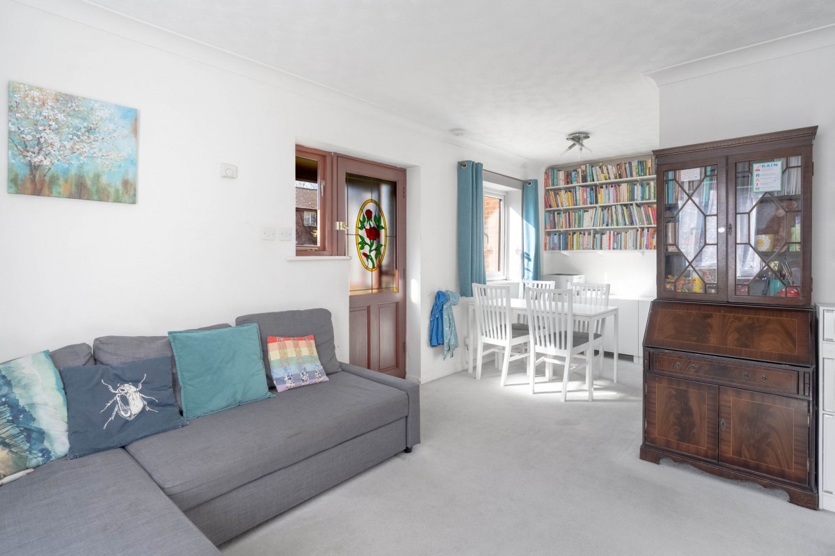 Violet Close, Cambridge, CB1