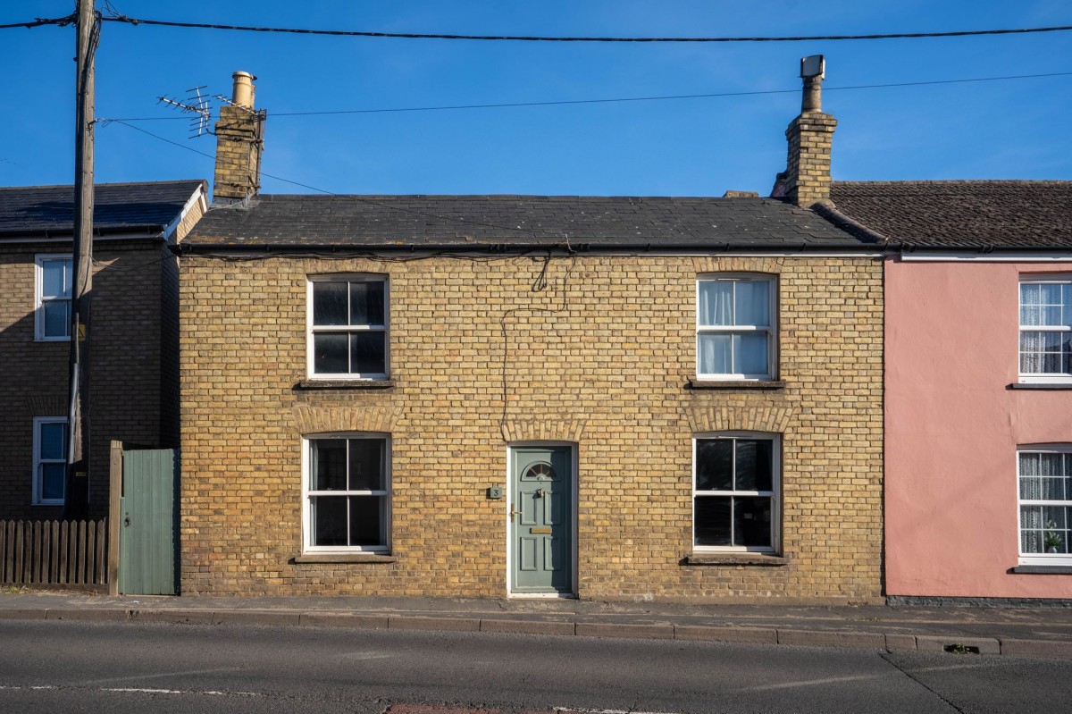 High Street, Earith, PE28