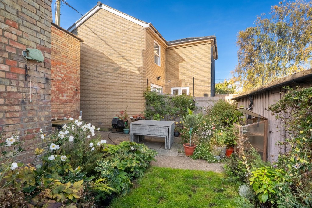 High Street, Earith, PE28