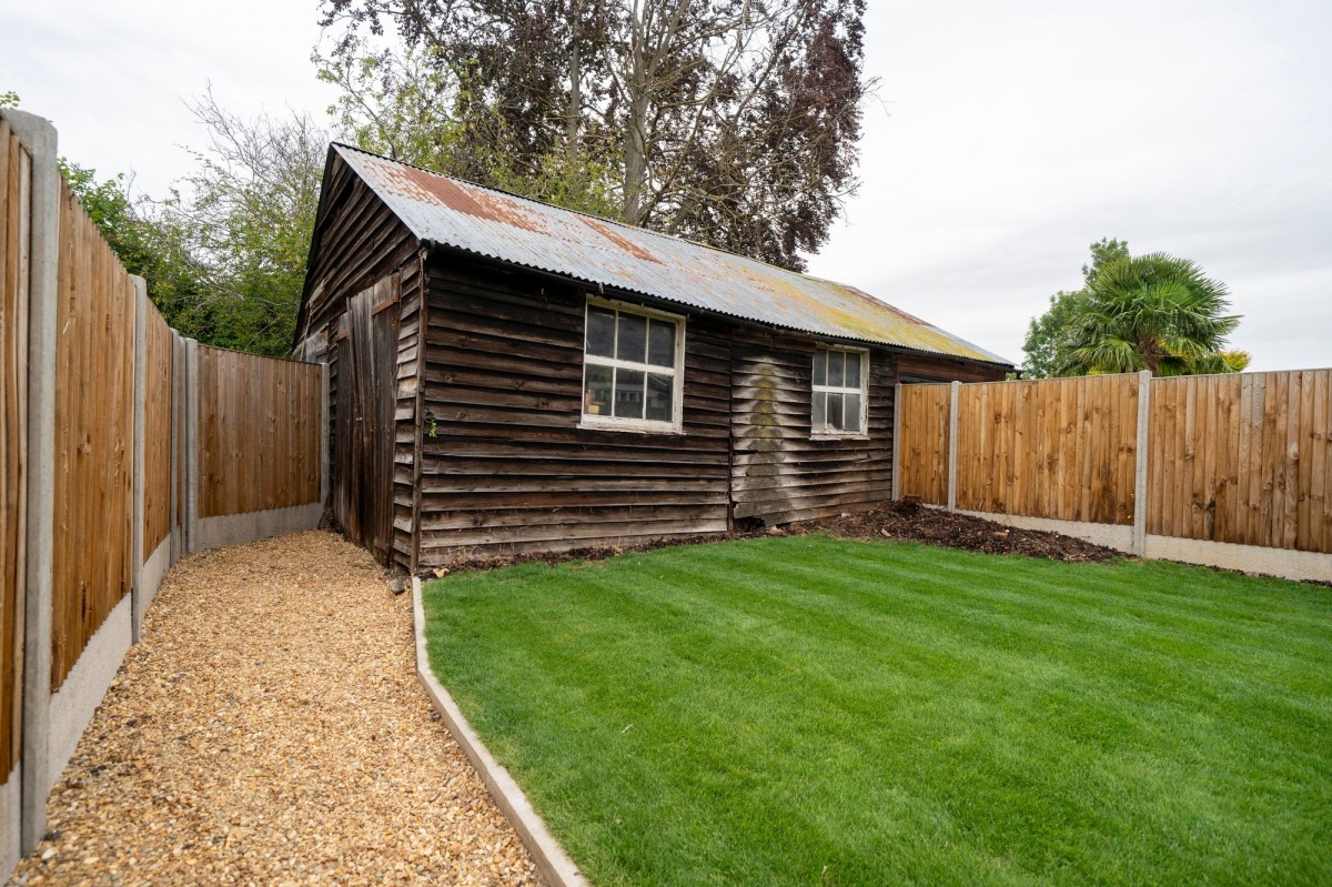 Milton Road, Cambridge, CB4