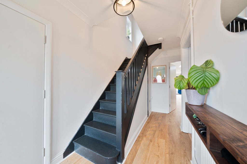 Milton Road, Cambridge, CB4