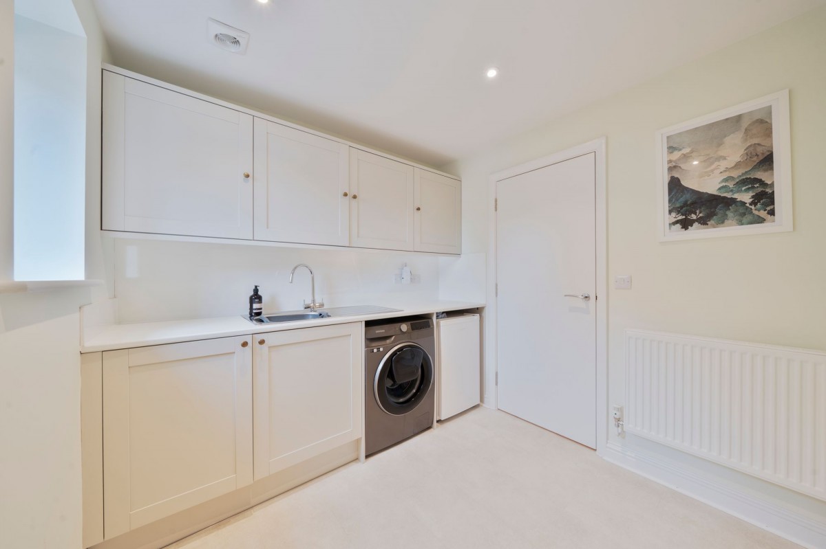 Milton Road, Cambridge, CB4