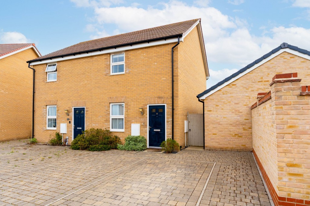 Cos Road, Northstowe, CB24