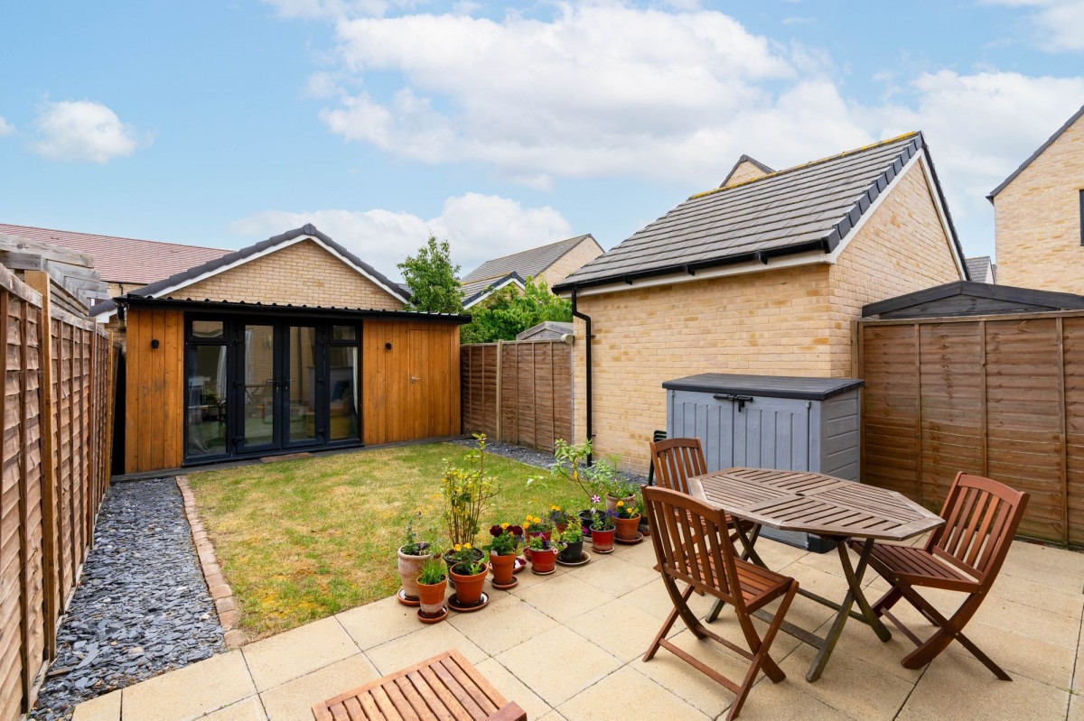 Cos Road, Northstowe, CB24