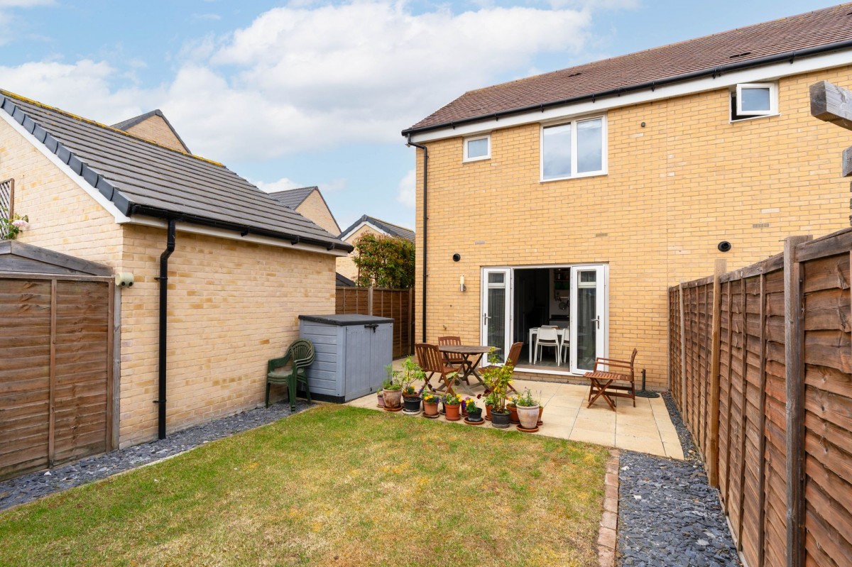Cos Road, Northstowe, CB24