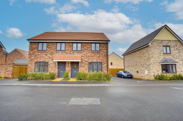 Rosemary Gardens, Kennett, CB8