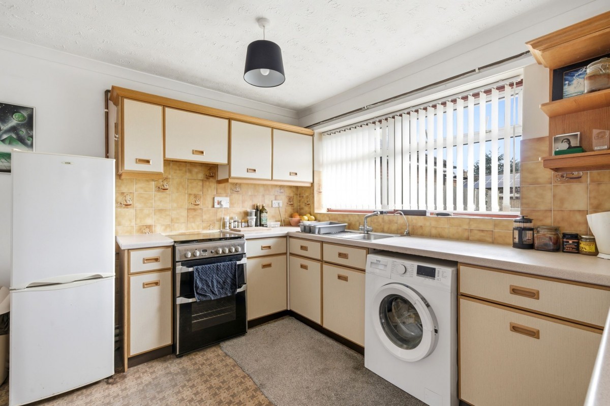 Pound Lane, Sutton, CB6