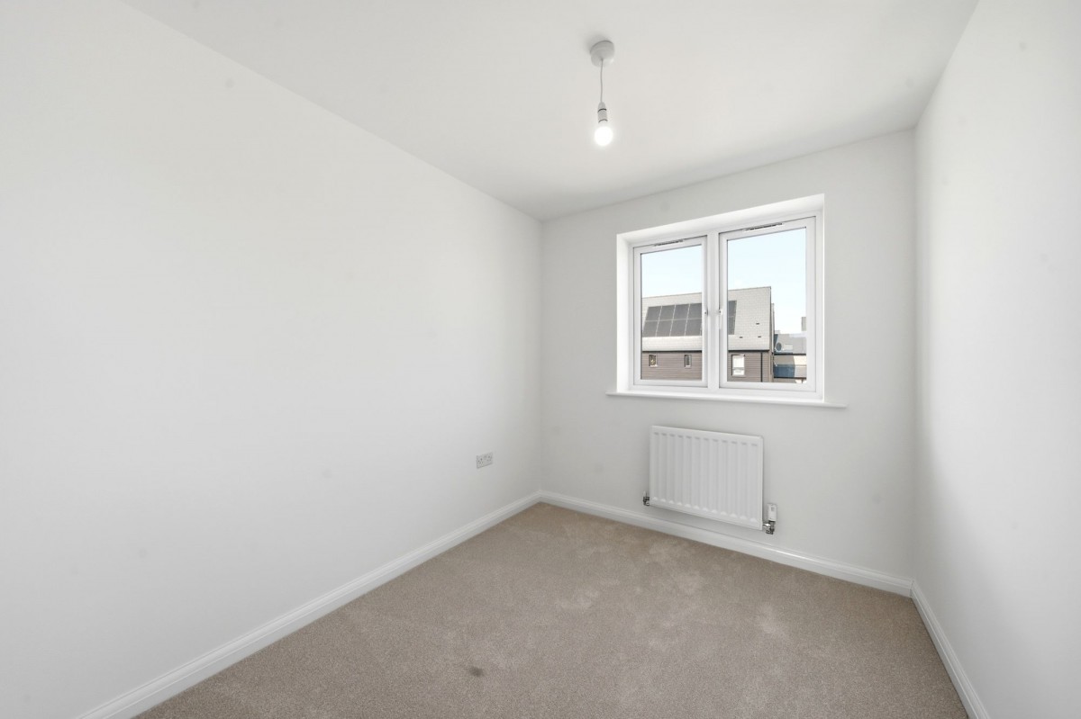 9 Aylesbury Walk, Northstowe, CB24
