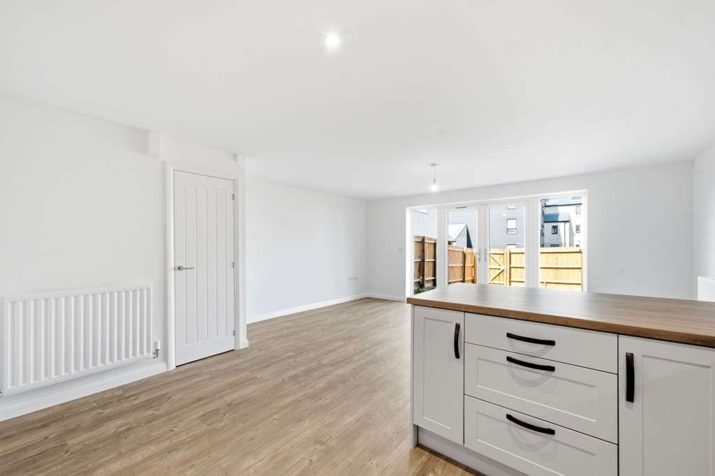 9 Aylesbury Walk, Northstowe, CB24