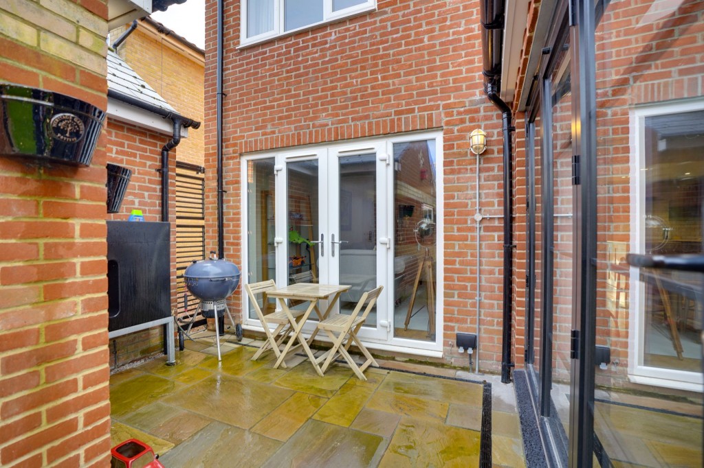 Bayfield Drive, Burwell, CB25