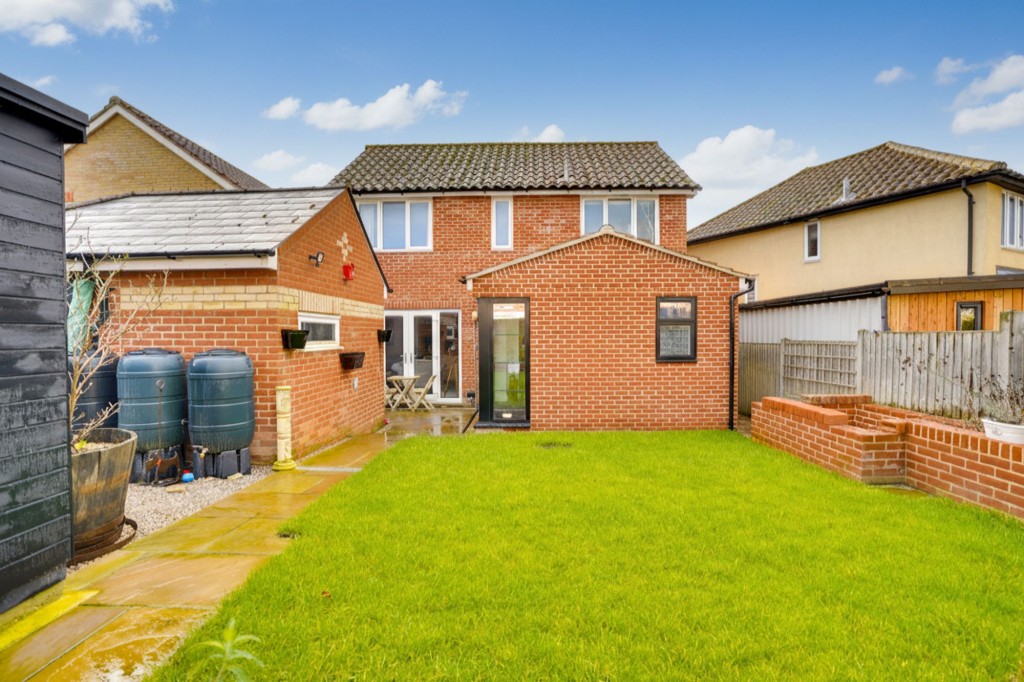 Bayfield Drive, Burwell, CB25