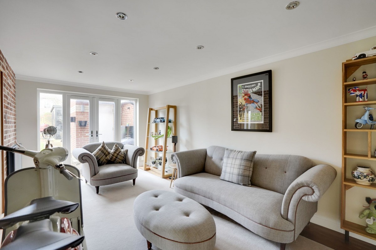 Bayfield Drive, Burwell, CB25