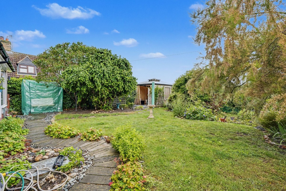 Fordham Road, Freckenham, IP28