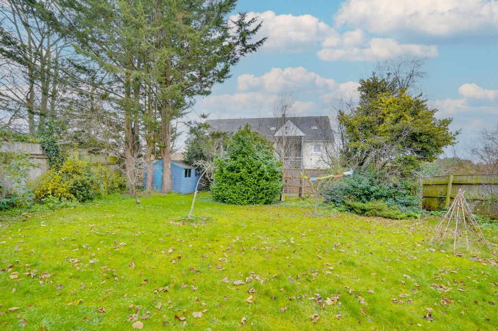 Freshfields, Newmarket, CB8