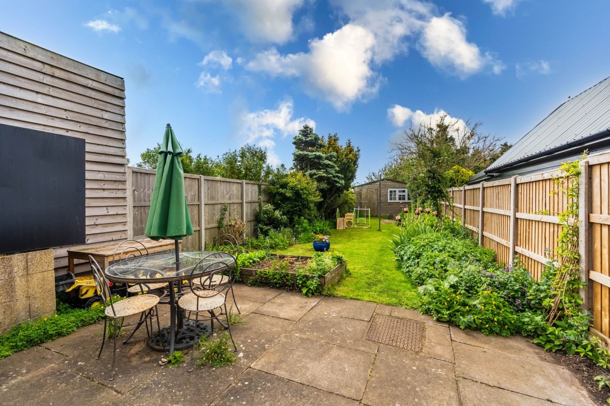 Long Drove, Waterbeach, CB25