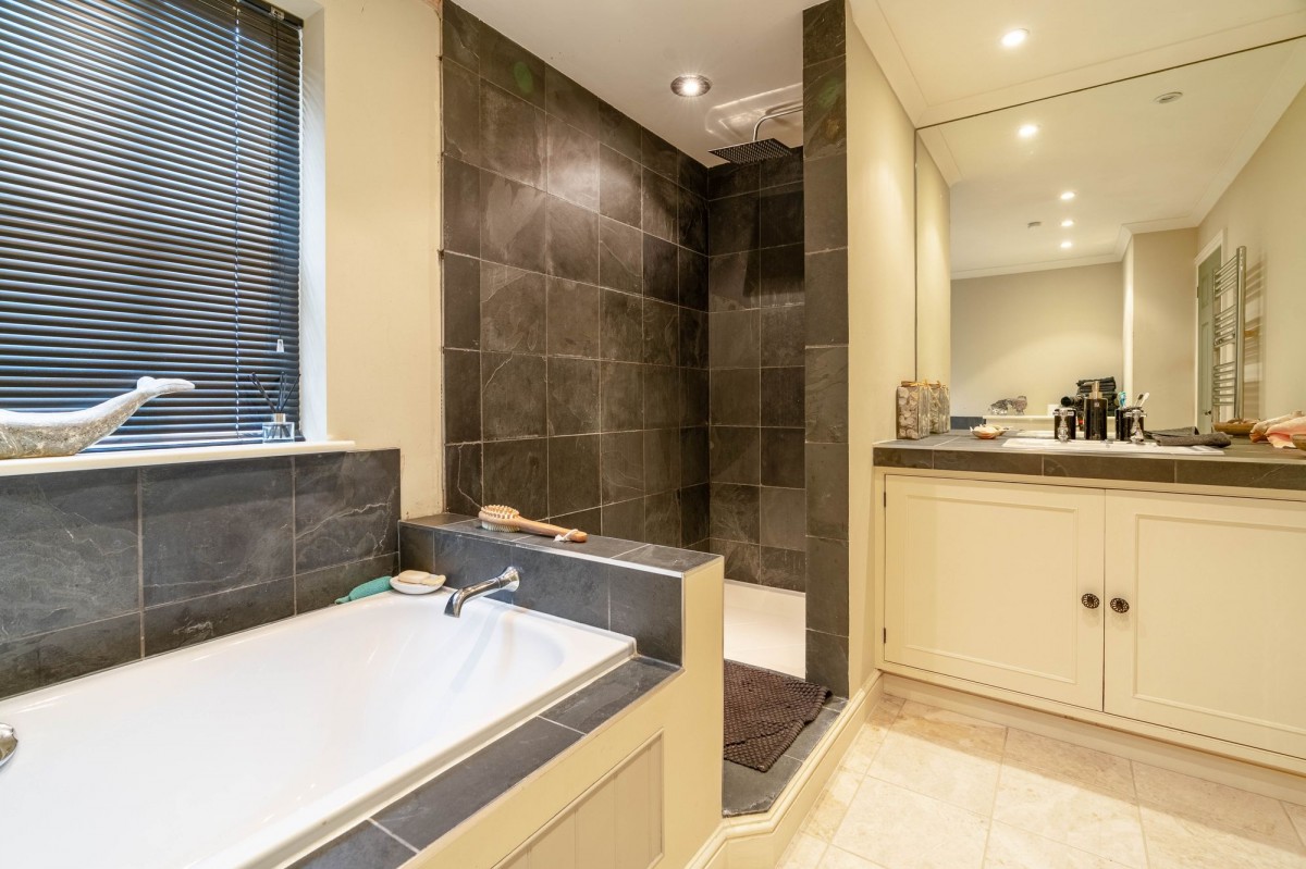 High Street, Castle Camps, CB21