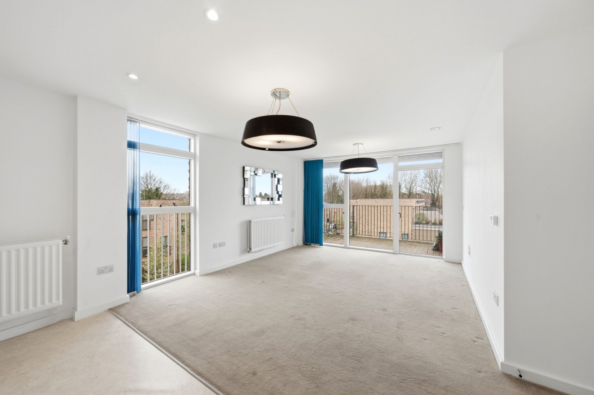 Lilywhite Drive, Cambridge, CB4