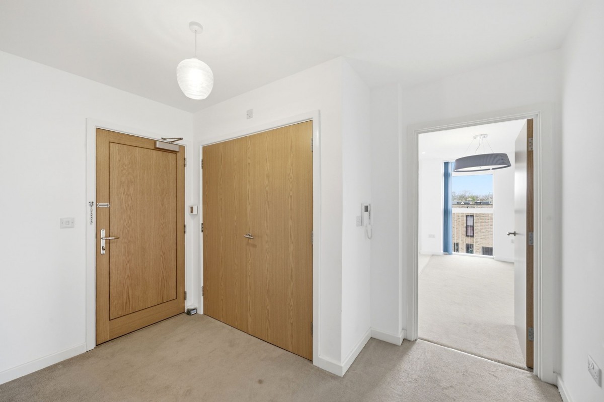 Lilywhite Drive, Cambridge, CB4