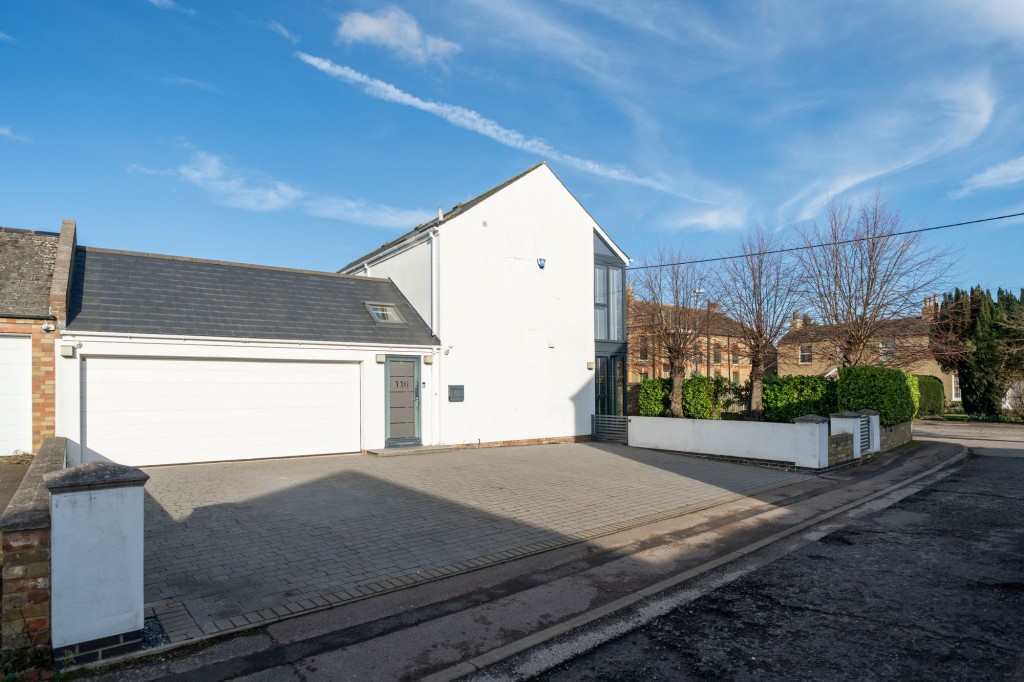 Middle Watch, Swavesey, CB24